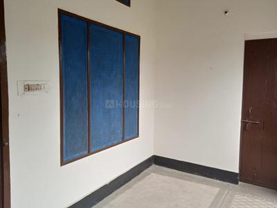 Bedroom Image of 1950 Sq.ft 3 BHK Builder Floor for rent in Swati Harish Chandra Enclave, Bargadwa Gorakhpur for Rs. 15000
