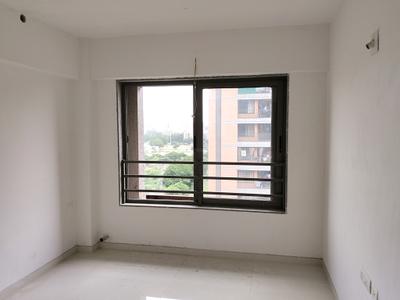 Bedroom Image of 2335 Sq.ft 3 BHK Apartment / Flat for rent in Shivalik Green View, Shantigram Ahmedabad for Rs. 65000