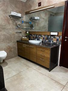 Bathroom Image of 6500 Sq.ft 4 BHK Villa for rent in Navratna Kalhaar Blues And Greens, Sanand Ahmedabad for Rs. 200000