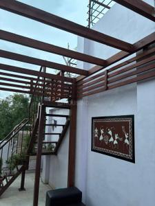 Balcony Image of 2430 Sq.ft 3 BHK Builder Floor for sale in Kailash Colony New Delhi for Rs. 29000000