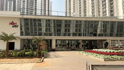 Image of 1137 Sq.ft 2 BHK Apartment / Flat for sale in Eldeco Live By The Greens Phase 1, Sector 150, Noida for Rs. 13000000