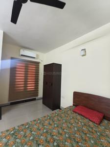 Bedroom Image of 1000 Sq.ft 2 BHK Apartment / Flat for rent in M.G. Road Kochi for Rs. 40000
