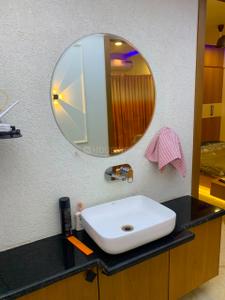 Bathroom Image of 1200 Sq.ft 3 BHK Apartment / Flat for sale in Radhe Infinity, Kudasan Gandhinagar for Rs. 15000000