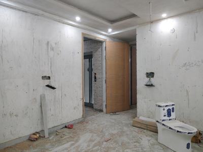 Living Room Image of 990 Sq.ft 3 BHK Apartment / Flat for sale in Khanpur New Delhi for Rs. 7000000