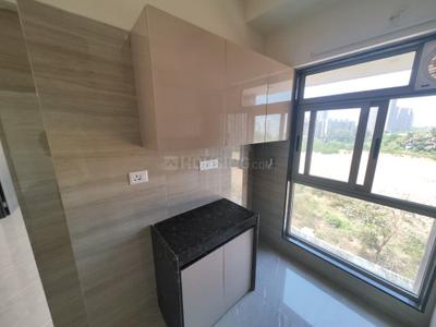 Kitchen Image of 750 Sq.ft 2 BHK Apartment / Flat for rent in Yash Trilok Park, Kandivali West Mumbai for Rs. 55000
