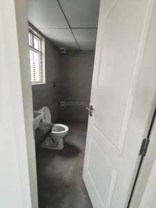 Bathroom Image of 1366 Sq.ft 3 BHK Apartment / Flat for sale in Medavakkam Chennai for Rs. 12500000