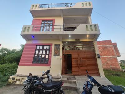 Image of 800 Sq.ft 2 BHK Builder Floor for rent in GSR Kalp City, Bijnor, Lucknow for Rs. 6000