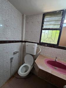 Bathroom Image of 2500 Sq.ft 3 BHK Independent House for rent in Pathardi Phata Nashik for Rs. 55000