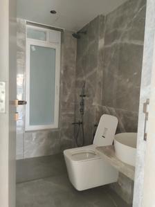 Common Bathroom Image of 1500 Sq.ft 3 BHK Apartment / Flat for sale in Gurukrupa Vyom, Vile Parle West Mumbai for Rs. 80000000