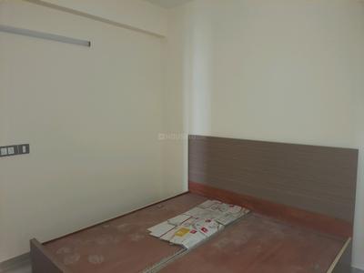 Bedroom Image of 800 Sq.ft 3 BHK Apartment / Flat for sale in ROF Aalayas Phase 2, Sector 102 Gurgaon for Rs. 8500000