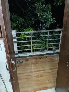 Balcony Image of 650 Sq.ft 2 BHK Builder Floor for rent in Vaishali Ghaziabad for Rs. 20000