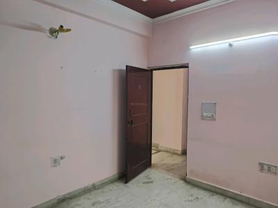Bedroom Image of 950 Sq.ft 2 BHK Builder Floor for rent in Vaishali Ghaziabad for Rs. 22000