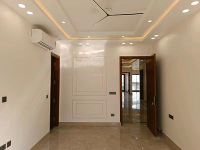 Bedroom Image of 2700 Sq.ft 4 BHK Builder Floor for sale in Saket New Delhi for Rs. 102500000
