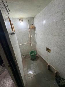 Bathroom Image of 1400 Sq.ft 4 BHK Duplex for sale in Undera Vadodara for Rs. 7500000