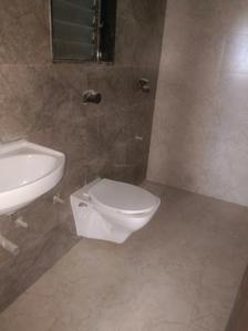Common Bathroom Image of 406 Sq.ft 1 BHK Apartment / Flat for sale in Marine View, Borivali West Mumbai for Rs. 8995000