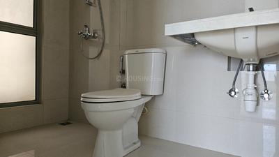Bathroom Image of 1665 Sq.ft 3 BHK Apartment / Flat for sale in Hiranandani Glen Classic, Devinagar Bengaluru for Rs. 27500000