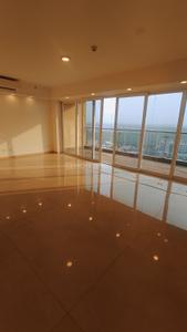 Balcony Image of 3754 Sq.ft 4.5 BHK Apartment / Flat for sale in Godrej South Estate, Okhla Industrial Area New Delhi for Rs. 100000000