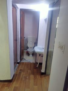 Bathroom Image of 550 Sq.ft 1 BHK Apartment / Flat for rent in Bharat Apartments, Sector 16B Dwarka New Delhi for Rs. 22000