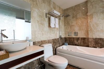 Bathroom Image of Paying guest girls&boys pg in Andheri West, Mumbai
