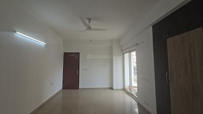 Bedroom Image of 1995 Sq.ft 3.5 BHK Apartment / Flat for sale in Gulshan Ikebana, Sector 143 Noida for Rs. 32000000