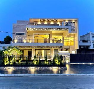 Image of 9000 Sq.ft 7 BHK Independent House for sale in Sector 60, Mohali for Rs. 180000000
