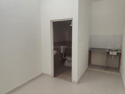 Bedroom Image of 1500 Sq.ft 1 RK Apartment / Flat for rent in Hoshangabad Road Bhopal for Rs. 6000