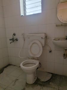 Common Bathroom Image of 900 Sq.ft 3 BHK Apartment / Flat for sale in Shapoorji, New Town Kolkata for Rs. 5800000