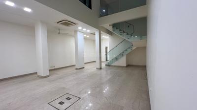 Hall Image of 3600 Sq.ft 4 BHK Builder Floor for sale in Vasant Vihar New Delhi for Rs. 165000000