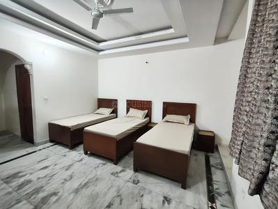 Bedroom Image of Bhagwati PG in Sector 36, Noida