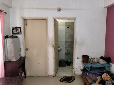 Bedroom Image of 1125 Sq.ft 2 BHK Apartment / Flat for sale in B Anand Square, Tragad Ahmedabad for Rs. 4500000