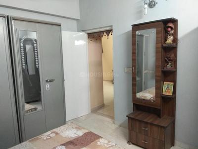 Bedroom Image of 1200 Sq.ft 2 BHK Apartment / Flat for rent in Satyam Status , Jodhpur Ahmedabad for Rs. 28500