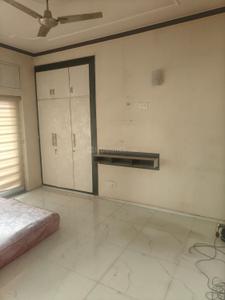 Bedroom Image of 1600 Sq.ft 3 BHK Apartment / Flat for rent in DDA Shubham Apartment, Sector 12 Dwarka New Delhi for Rs. 40000