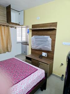 Bedroom Image of 350 Sq.ft 1 RK Apartment / Flat for rent in Doddanekundi Bengaluru for Rs. 19000