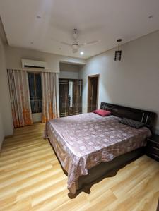 Bedroom Image of 3220 Sq.ft 4 BHK Apartment / Flat for sale in Adani La Marina, Shantigram Ahmedabad for Rs. 38500000