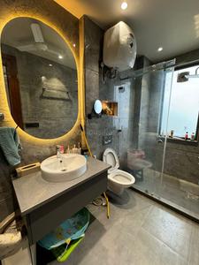 Bathroom Image of 2500 Sq.ft 4 BHK Builder Floor for sale in Sector 45 Gurgaon for Rs. 25000000
