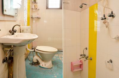 Bathroom Image of SURABHI HOUSE in Sector 32, Faridabad