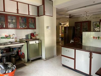 Kitchen Image of 2400 Sq.ft 4 BHK Apartment / Flat for rent in SRI HARI BUILDERS Trustpuram, Kodambakkam Chennai for Rs. 100000