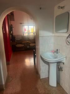 Kitchen Image of 800 Sq.ft 2 BHK Builder Floor for rent in Rajajinagar Bengaluru for Rs. 25000