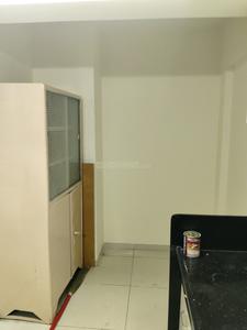 Kitchen Image of 900 Sq.ft 2 BHK Apartment / Flat for rent in Pacifica Reflections, Vaishno Devi Circle Ahmedabad for Rs. 32000