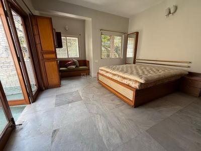 Bedroom Image of 3600 Sq.ft 4 BHK Duplex for sale in Kirloskar Residency, Aundh Pune for Rs. 45000000