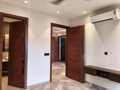 Bedroom Image of 1700 Sq.ft 3 BHK Builder Floor for sale in Ansal Versalia, Sector 67 Gurgaon for Rs. 21000000