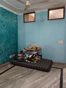 Bedroom Image of 800 Sq.ft 2 BHK Builder Floor for rent in Arjun Nagar New Delhi for Rs. 25000