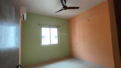 Bedroom Image of 480 Sq.ft 1 BHK Apartment / Flat for rent in Shapoorji Pallonji Houshing Complex, Rajarhat Kolkata for Rs. 12000