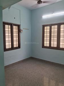 Bedroom Image of 900 Sq.ft 2 BHK Apartment / Flat for rent in Choolaimedu Chennai for Rs. 30000