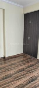 Bedroom Image of 1500 Sq.ft 3 BHK Apartment / Flat for rent in Saviour Greenisle, Crossings Republik Ghaziabad for Rs. 17500