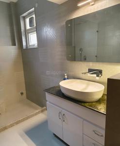 Bathroom Image of 4500 Sq.ft 4 BHK Independent House for rent in Geetanjali Enclave New Delhi for Rs. 300000