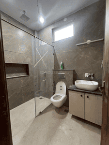 Image of 1500 Sq.ft 2 BHK Apartment / Flat for sale in Paschim Vihar, New Delhi for Rs. 22500000