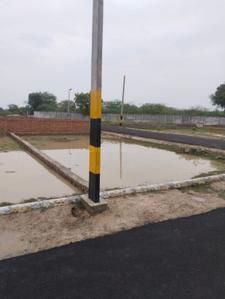 Image of 1000 Sq.ft Residential Plot / Land for sale in Khujauli, Lucknow for Rs. 1300000