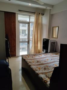 Bedroom Image of 1135 Sq.ft 2.5 BHK Apartment / Flat for sale in Prateek Laurel, Sector 120 Noida for Rs. 13000000