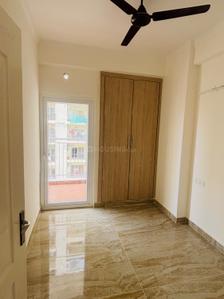 Bedroom Image of 1150 Sq.ft 2.5 BHK Apartment / Flat for rent in Trident Embassy Reso, Noida Extension Greater Noida for Rs. 25000
